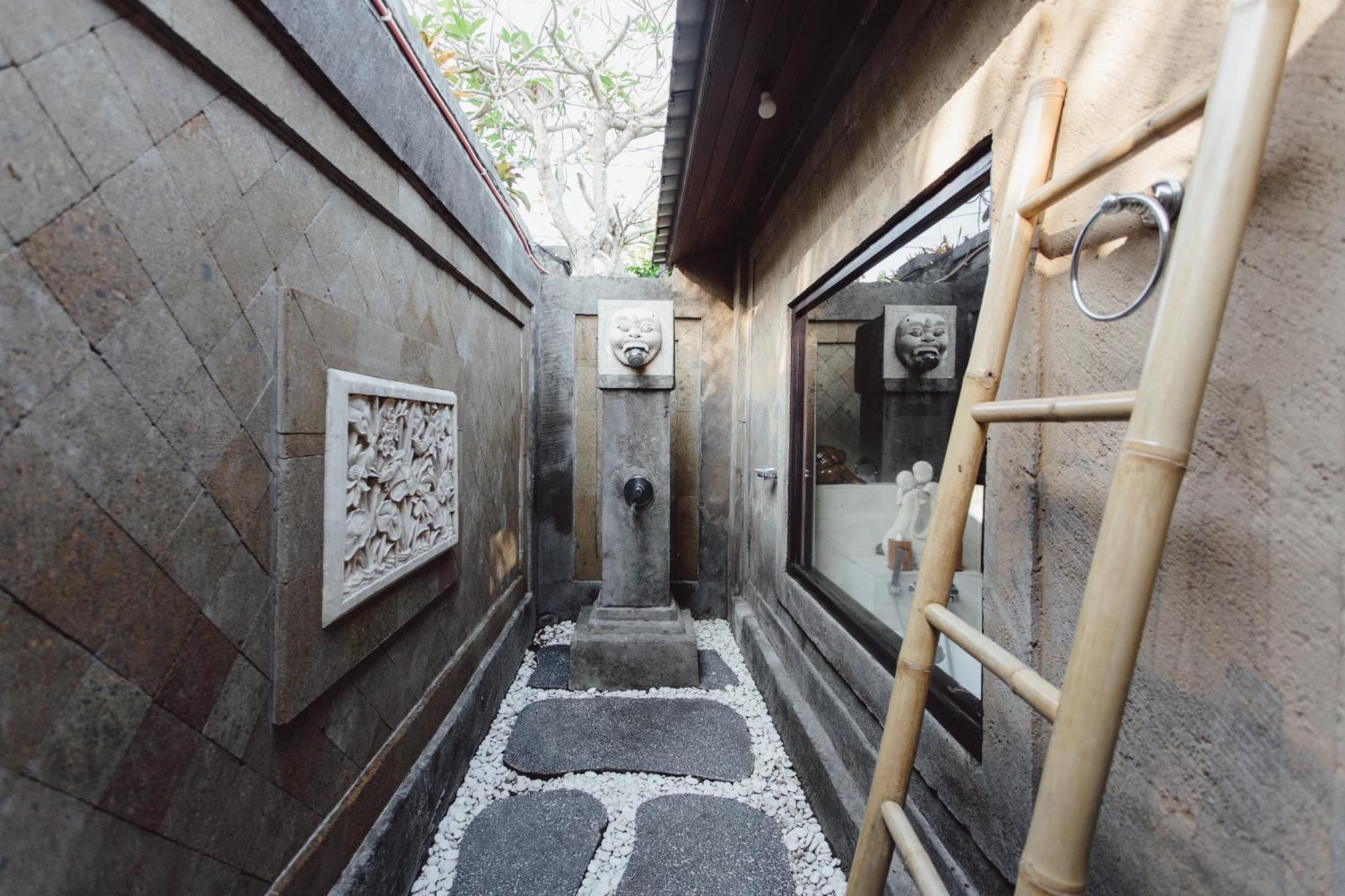 Kishi-Kishi Artvilla Blahbatu Exterior foto